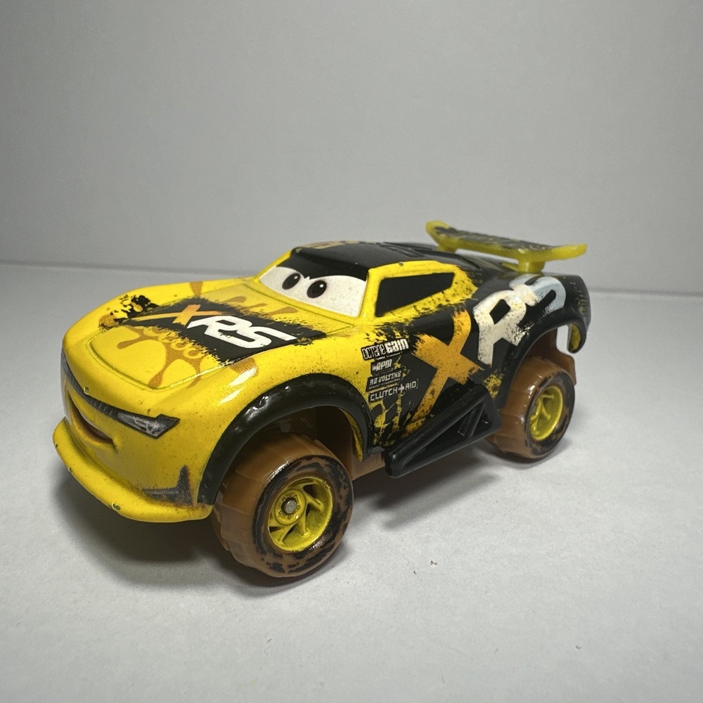 Disney Pixar Cars Leakless 52 XRS Mud Racing Car Suspension Racer GBJ41